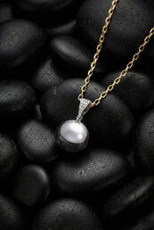 Verdandi Diamond Bail